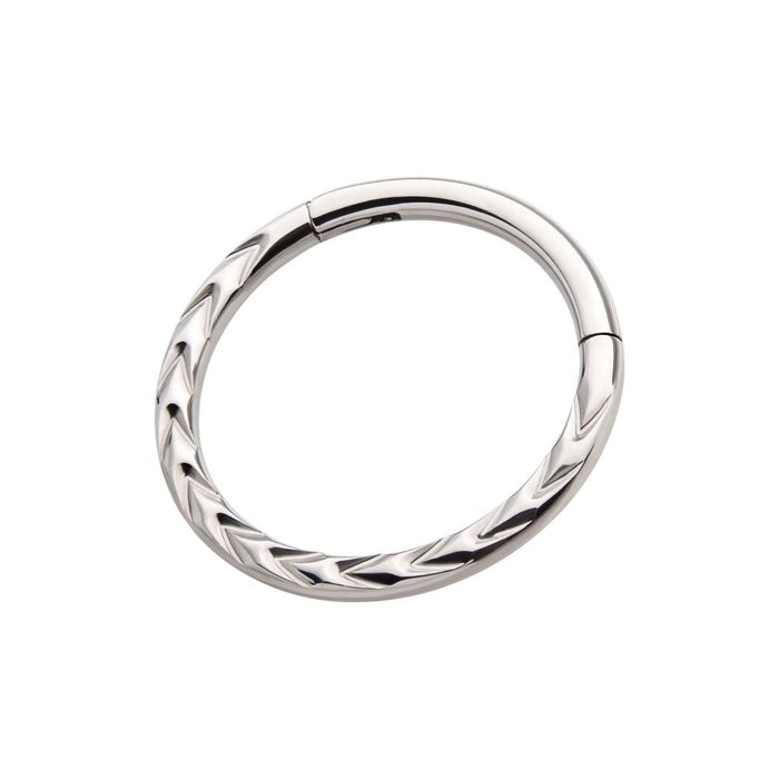 Invictus Titanium Chevron Etched Front Facing Hinged Segment Clicker