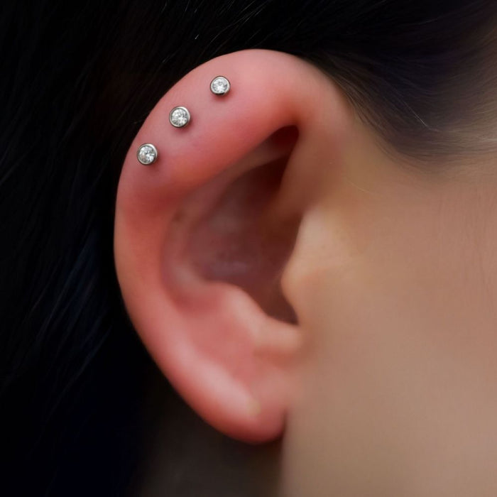Invictus Titanium Threadless 3mm Bezel Gem Back Duality Labret (Base Only)